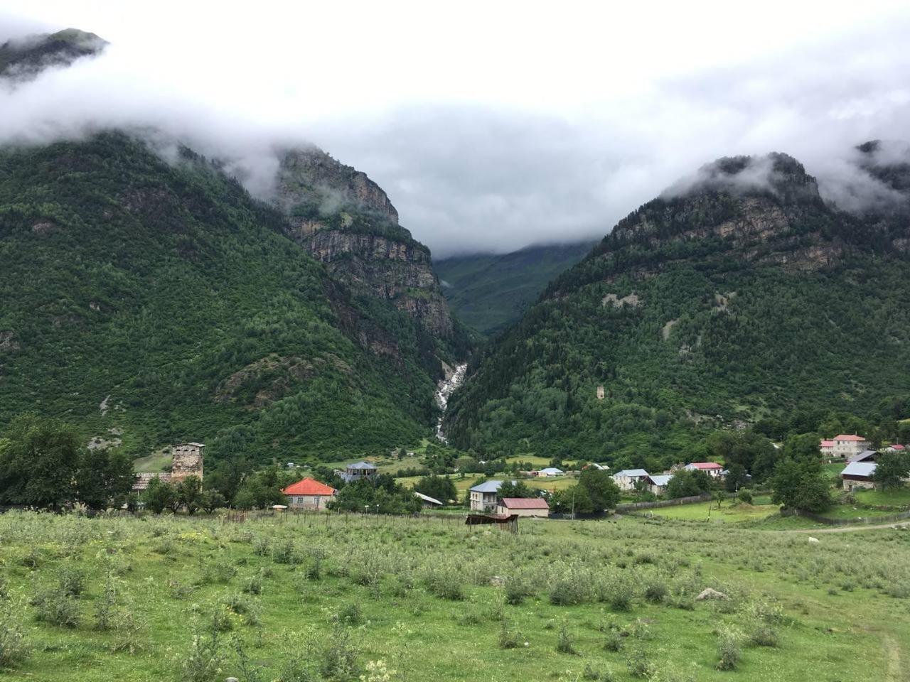 David Kakhiani Guest House Zhabeshi Экстерьер фото